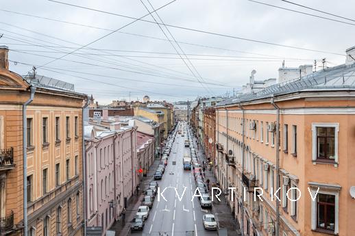 Author's apartment overlooking the c, Санкт-Петербург - квартира подобово