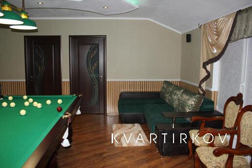 Zamiskiy Budynok Eco Comfort, Cherkasy - apartment by the day