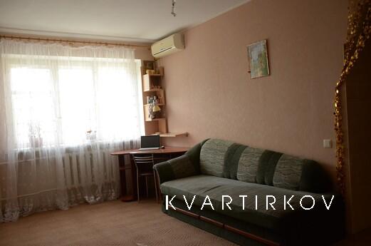 Rent daily a 3-room apartment with a large studio kitchen! 5