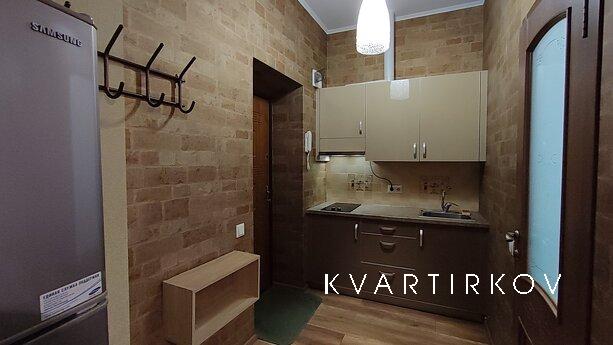 Апартаменти Левада метро центр гостиница, Харків - квартира подобово