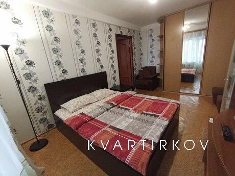 Bratislavskaya str. 14 Heart Institute, Kyiv - apartment by the day