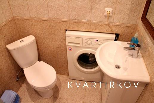 FREE! CENTER! REPAIR + WI-FI, Lviv - apartment by the day