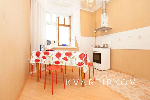 The apartment is in a quiet area with pa, Kazan - apartment by the day