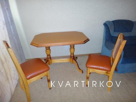 отличная 2-комн квартира, Комсомольск-на-Амуре - квартира посуточно