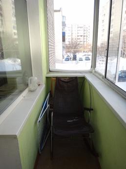 отличная 2-комн квартира, Комсомольск-на-Амуре - квартира посуточно