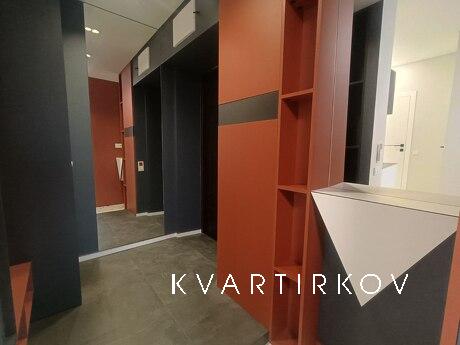 That same apartment, they say about Yaku: “we need, Dnipro (Dnipropetrovsk) - apartment by the day