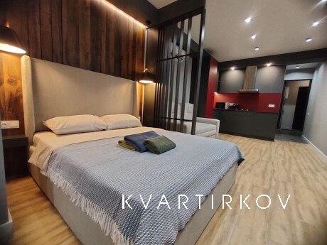 Тиха, світла і сучасна квартира з авторським дизайном.
Все п