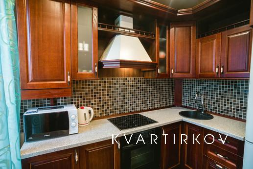 Luxury apartments in the Shirshov. Centr, Dnipro (Dnipropetrovsk) - apartment by the day