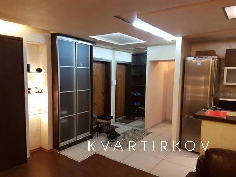 Luxury apartments for rent, Dnipro (Dnipropetrovsk) - apartment by the day