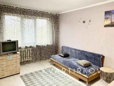 Apartment on Victory Avenue Center, Chernihiv - apartment by the day
