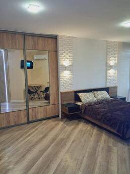 Нова квартира, Івано-Франківськ - квартира подобово