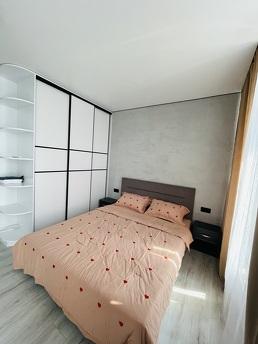 Luxury apartment in the Ostrova residential complex with sea view., Odessa - apartment by the day