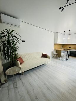 Luxury apartment in the Ostrova residential complex with sea view., Odessa - apartment by the day