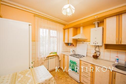 Затишна квартира в 3-х хвилинах від моря, Анапа - квартира подобово