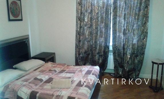 Center Kiev.3 rooms., Kyiv - apartment by the day