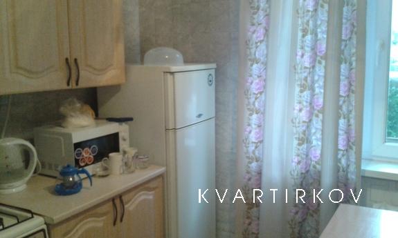 Rent 1 tiru Daily!, Simferopol - apartment by the day