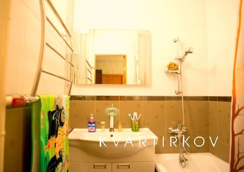 Посуточно 2-квартира у метро Баррикадная, Москва - квартира посуточно