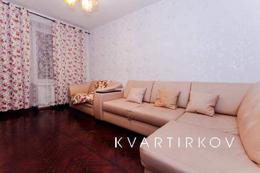 Сдается посуточно уютная 2-х комнатная квартира. Находится в