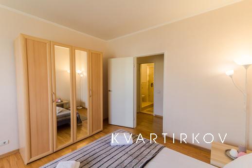 Просторная 3-квартира с двумя санузлами, Москва - квартира посуточно