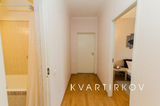 Просторная 3-квартира с двумя санузлами, Москва - квартира посуточно