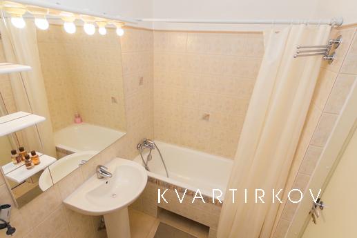 Просторная 3-квартира с двумя санузлами, Москва - квартира посуточно