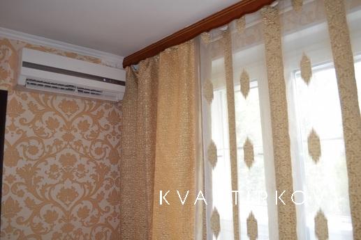 Cool apartment near the metro, Москва - квартира подобово