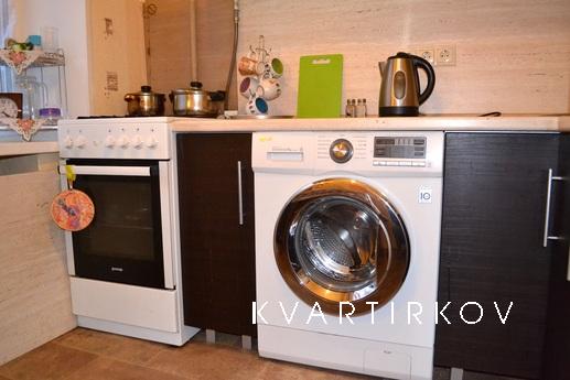 Excellent 1st apartment in the metro, Москва - квартира подобово