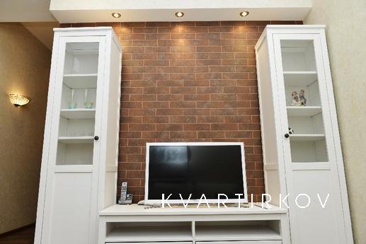 Сдается  уютная 1-комнатная квартира стандарт-класса в шагов