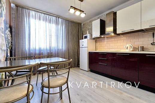 Квартира подобово на Червоній Площі., Краснодар - квартира подобово