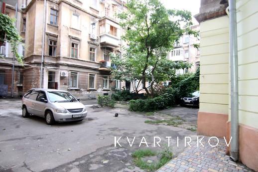 1-ком. в центре ,Бульвар Жванецкого, Одесса - квартира посуточно
