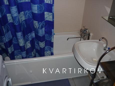 2-bedroom apartment with excellent repai, Smolensk - apartment by the day
