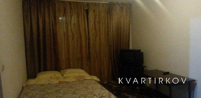 Цена за сутки от 1200 до 1500, зависит от прожитых дней и ко