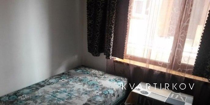 2-комнатная квартира  посуточно в центре, Краснодар - квартира посуточно