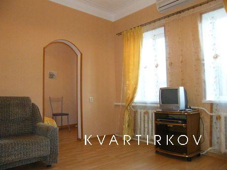 2-комнатная квартира посуточно, Краснодар - квартира посуточно