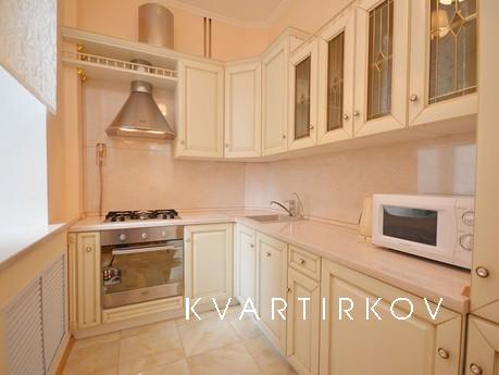 2-ух комнатная квартира в центре города, Челябинск - квартира посуточно