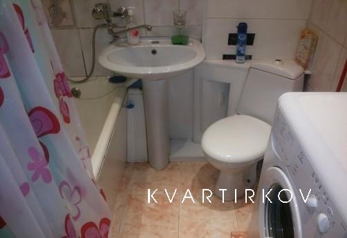 Уютная квартира в новостройке на часы, сутки, недели, месяц!