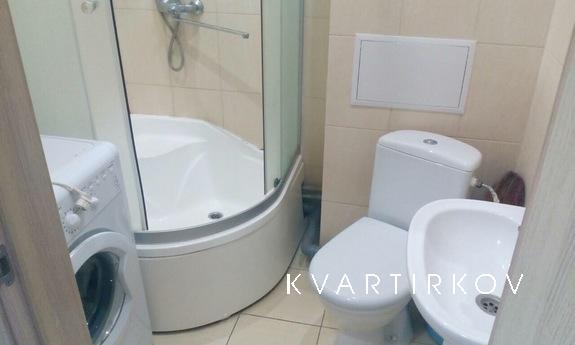Cozy studio apartment in Darwin 20., Kharkiv - apartment by the day