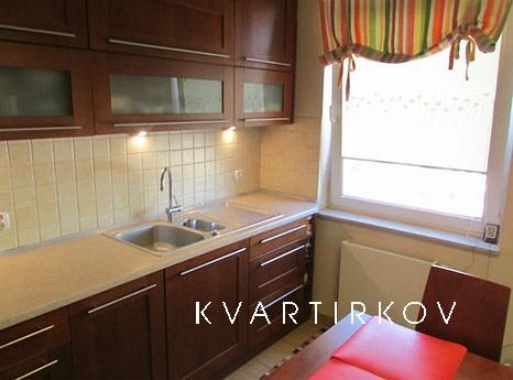 Nice 2 bedroom apartment, Moscow - apartment by the day
