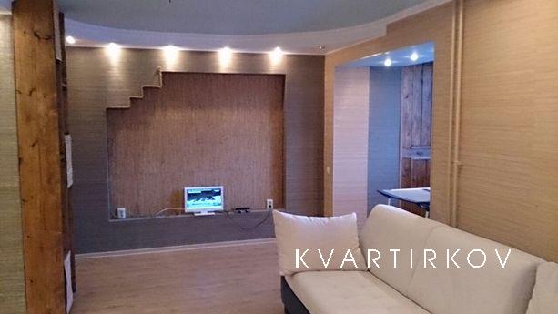 чистая уютная благоустроенная  квартира в самом центре город