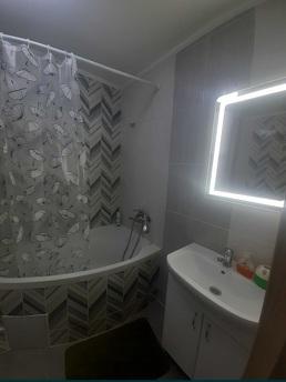 Здам 1к.кв. ЖК Атлант на Київській, Бровары - квартира посуточно