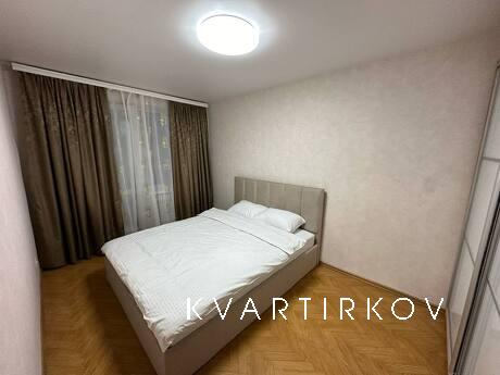 Здам подобово квартиру, Светловодск - квартира посуточно