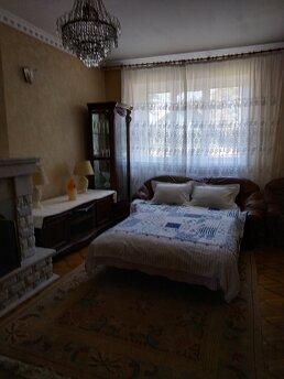 Будиночок 2 кімнати у моря, вул Дача Ков, Киев - квартира посуточно