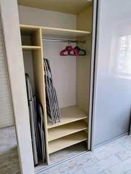 Квартира-студія в центрі міста, подобово, Вышгород - квартира посуточно