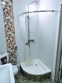 Квартира-студія в центрі міста, подобово, Вышгород - квартира посуточно