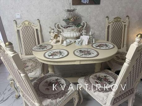 Colomia Mansion, Kolomyia - apartment by the day