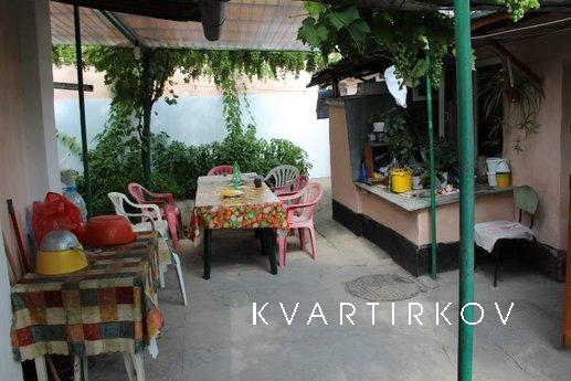 Rent a house in Evpatorya for the summer, Yevpatoriya - apartment by the day