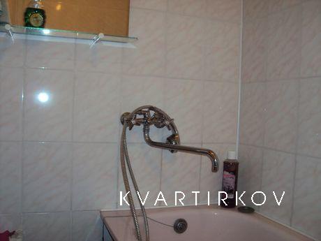 Предлагается вариант для посуточной аренды однокомнатную ква