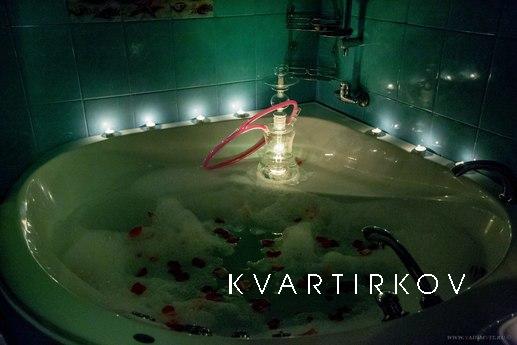 Стильная квартира с джакузи!, Москва - квартира посуточно