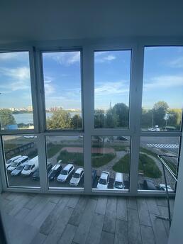 Нова квартира біля метро Харківська, Киев - квартира посуточно