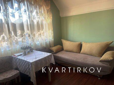 Здається  дім подобово в Берегово, Берегово - квартира посуточно